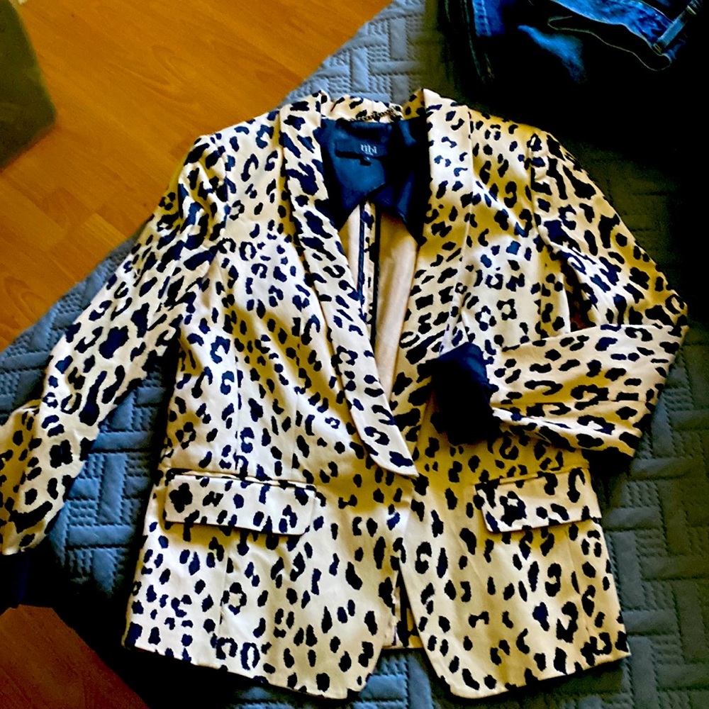 Tibi print jacket. Size 6 excellent condition!
